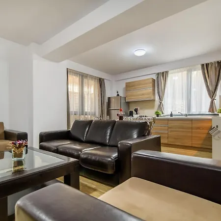 Mill's Hill Estate * Брашов